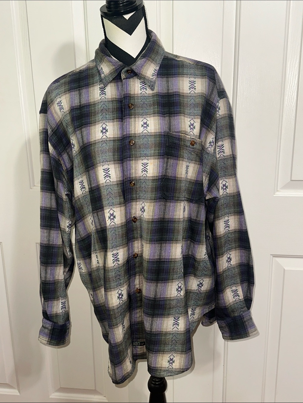 American Eagle Vintage Plaid Button-Down Shirt in Green, Gray & Purple